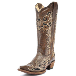 Women's Circle G Side Embroidery Snip Toe Western Boots (Honey)